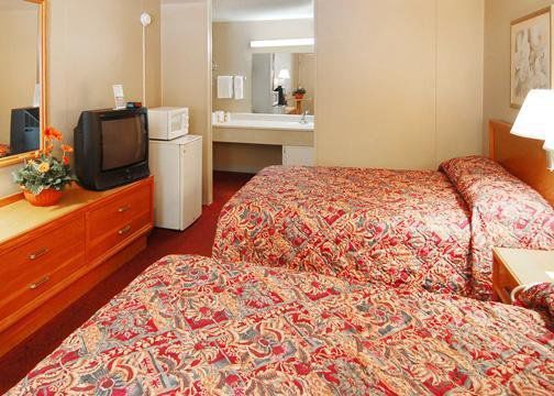 Econo Lodge University Arena Charlottesville Quarto foto